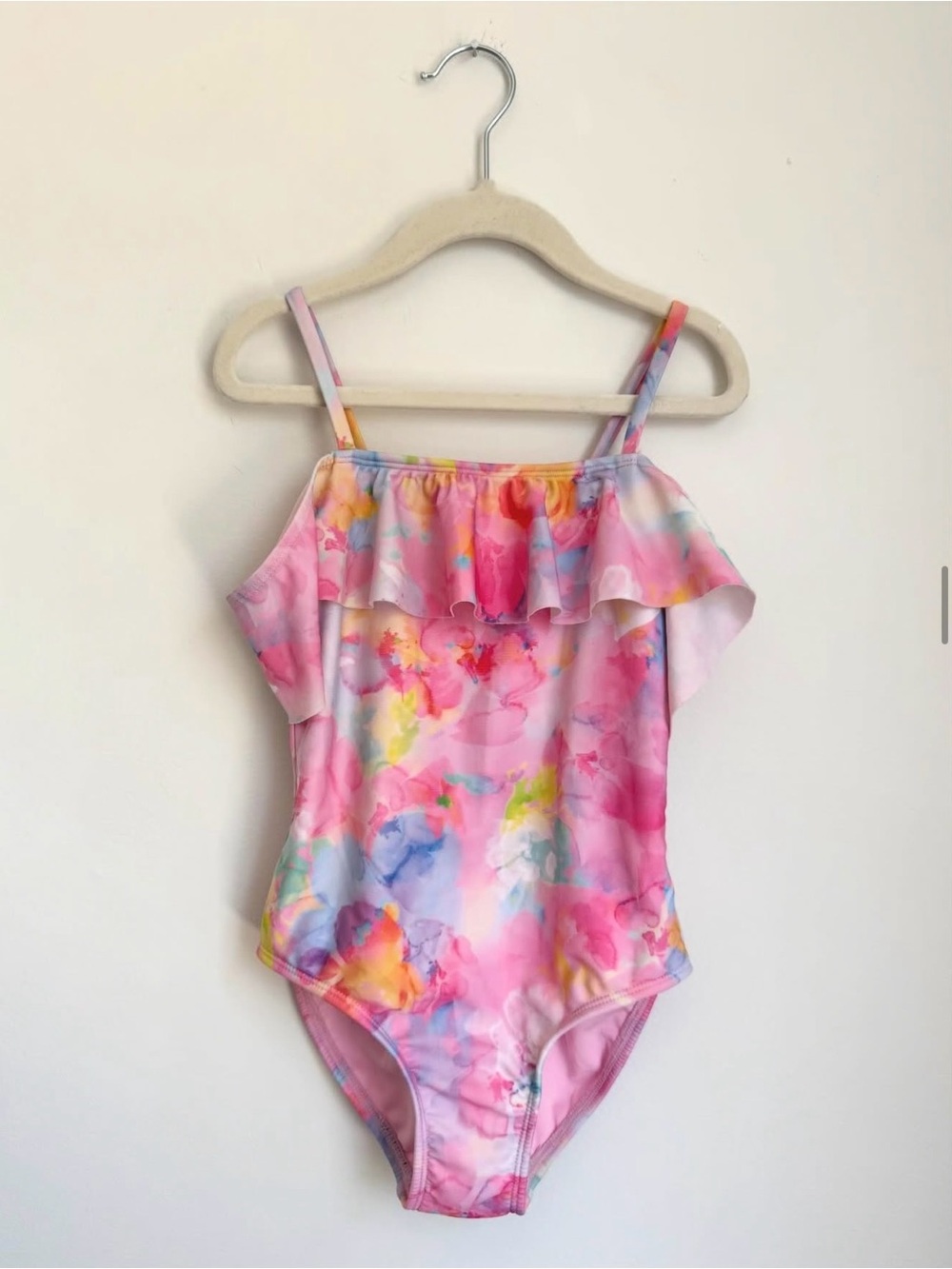 Cat & Jack Kids Watercolor Ruffle One-Piece Swimsuit (Size 5/6)